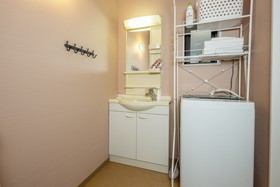 Kizuna House