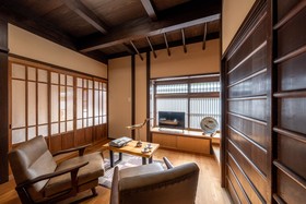 Kouhaku Kamishichiken