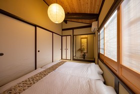 Kouhaku Kamishichiken