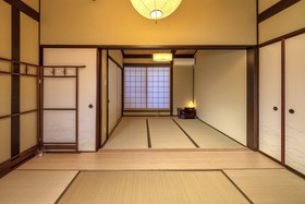 Kouhaku Kamishichiken