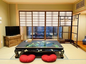 Kouhaku Kinkaku Fuku