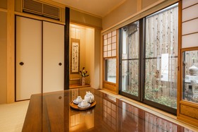 Kouhaku Kinkaku Fuku