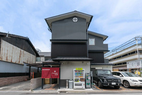 Kuramaguchi Omiya by OYO