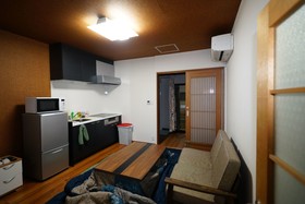 Kyoto Guesthouse Lantern In Gion