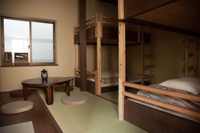 Kyoto Guesthouse Lantern In Gion