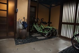Kyoto Guesthouse Lantern In Gion