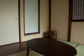 Kyoto Guesthouse Lantern In Gion