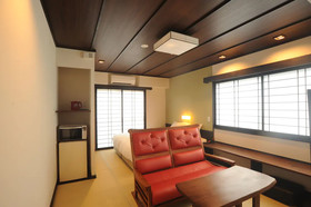 Kyoto Takasegawa Bettei