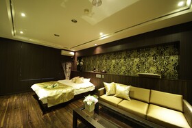 MINT Premium