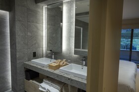 Moksa Rebirth Hotel