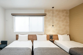 M's Hotel Nijojo Oike