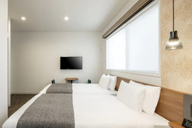 M's Hotel Nijojo Oike