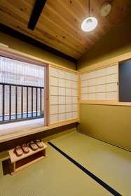 Nadeshiko Shirakawa