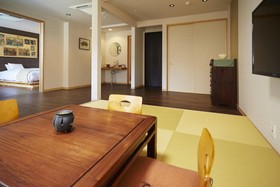 Nazuna Kyoto Nijo-tei