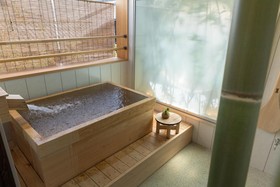 Nazuna Kyoto Nijo-tei