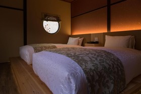 Nazuna Kyoto Nijo-tei