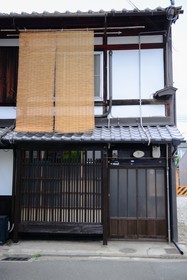 Nishioji Kado