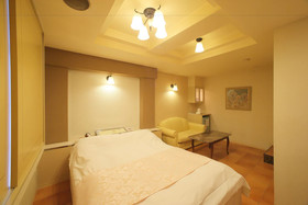 Olive Kyoto Yamashina