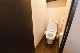 Parkside Umekoji Guest House