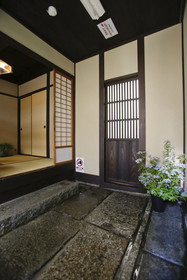 Private Residence Shijo-Karasuma