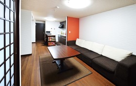 Raku Inn