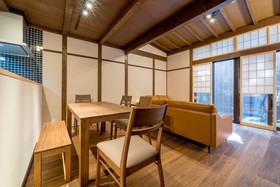 Resi Stay Villa Silktree
