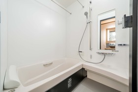 Resi Stay Villa Silktree