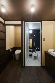 Rinn Kujo Fujinoki East