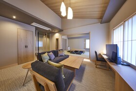 Rinn Shirakawa South