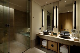 Roku Kyoto, LXR Hotels & Resorts