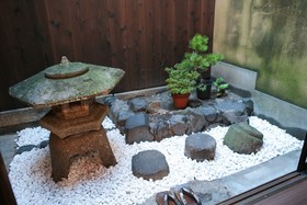Sanjo Kyonoya