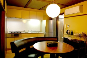 Shiki Homes - Aki