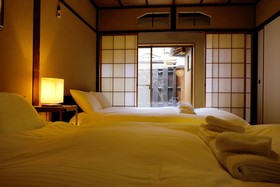 Shiki Homes - Aki