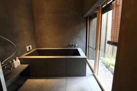 Shiki Homes | BISHO Misaki