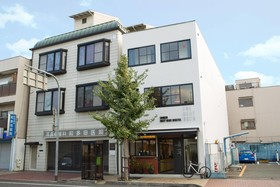 The Next Door Hostel, lower east nine