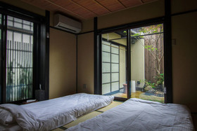 Tofukuji Machiya inn Sakura & Tsuki