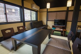 Tofukuji Machiya inn Sakura & Tsuki