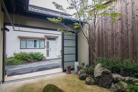 Tofukuji Machiya inn Sakura & Tsuki