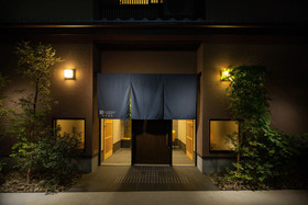 Tsumugi Toji Minamimon