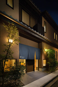 Tsumugi Toji Minamimon