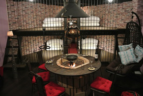 Yadoya Iron Lodge