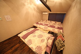 Yumeya House