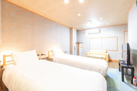 Hotel Tatsuyoshi Sennan Misakimachi by OYO Rooms