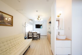 323Nanba-Near the station