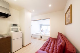323Nanba-Near the station