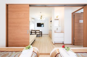 323Nanba-Near the station