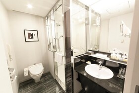 ANA Crowne Plaza Osaka