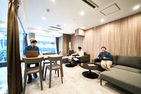 &And Hostel Shinsaibashi East