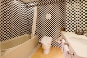 Travelodge Honmachi Osaka