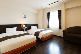 Travelodge Honmachi Osaka